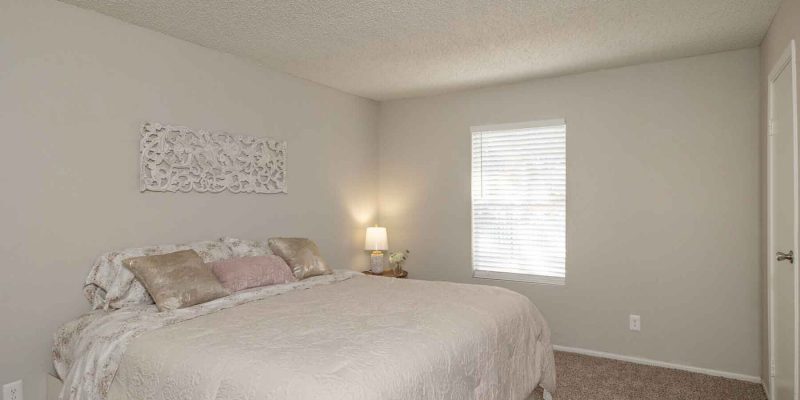 the-sophia-houston-tx-bedroom